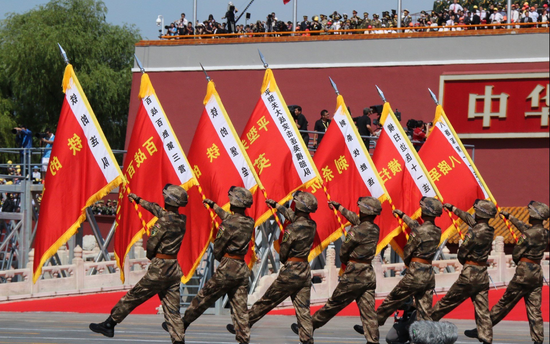 波兰队在国际乒联混合团体世界杯中的赛场表现与策略部署，波兰乒乓球国家队