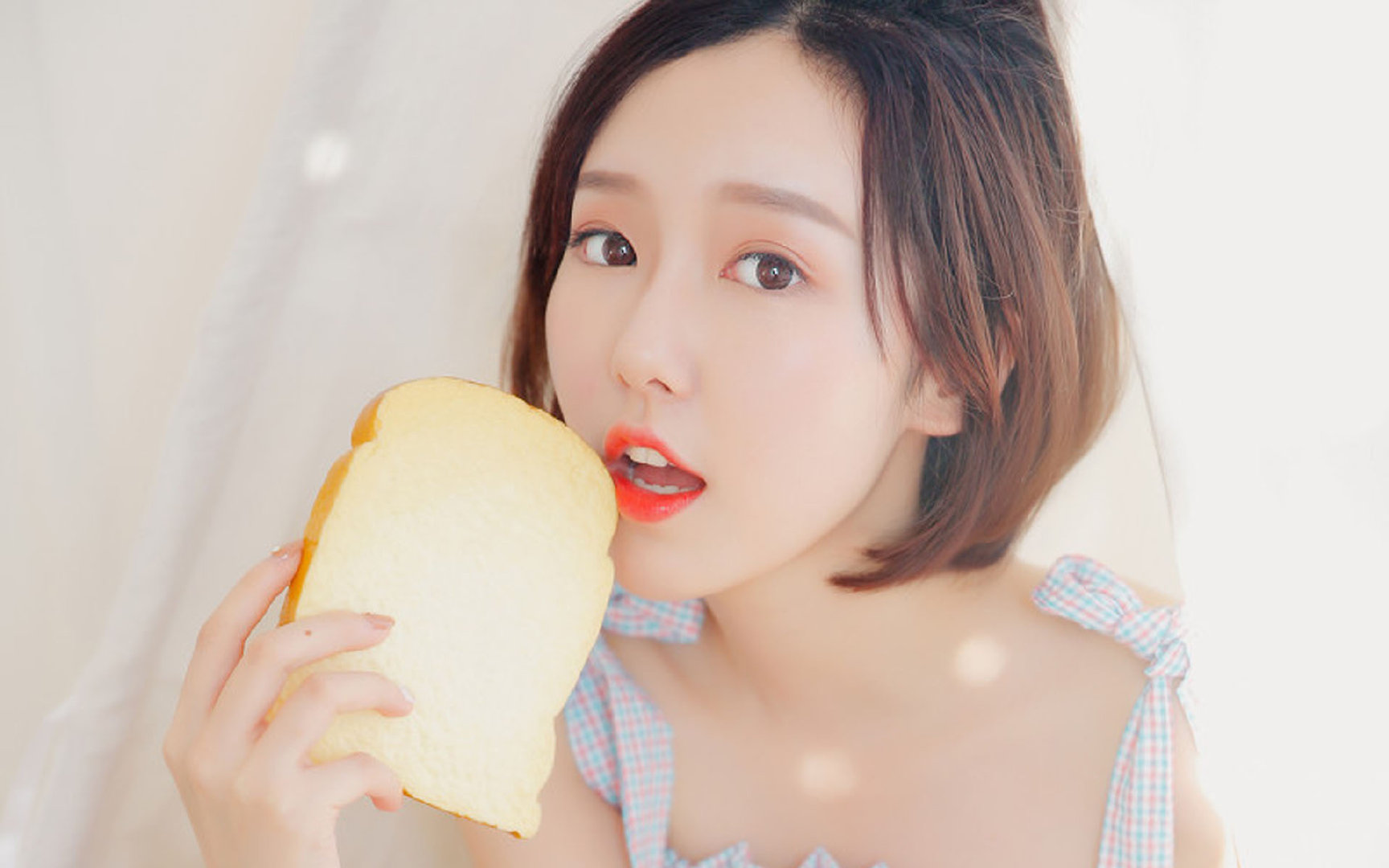 格鲁吉亚女篮在欧洲锦标赛中崭露头角，逐步走向世界舞台，格鲁吉亚篮球赛