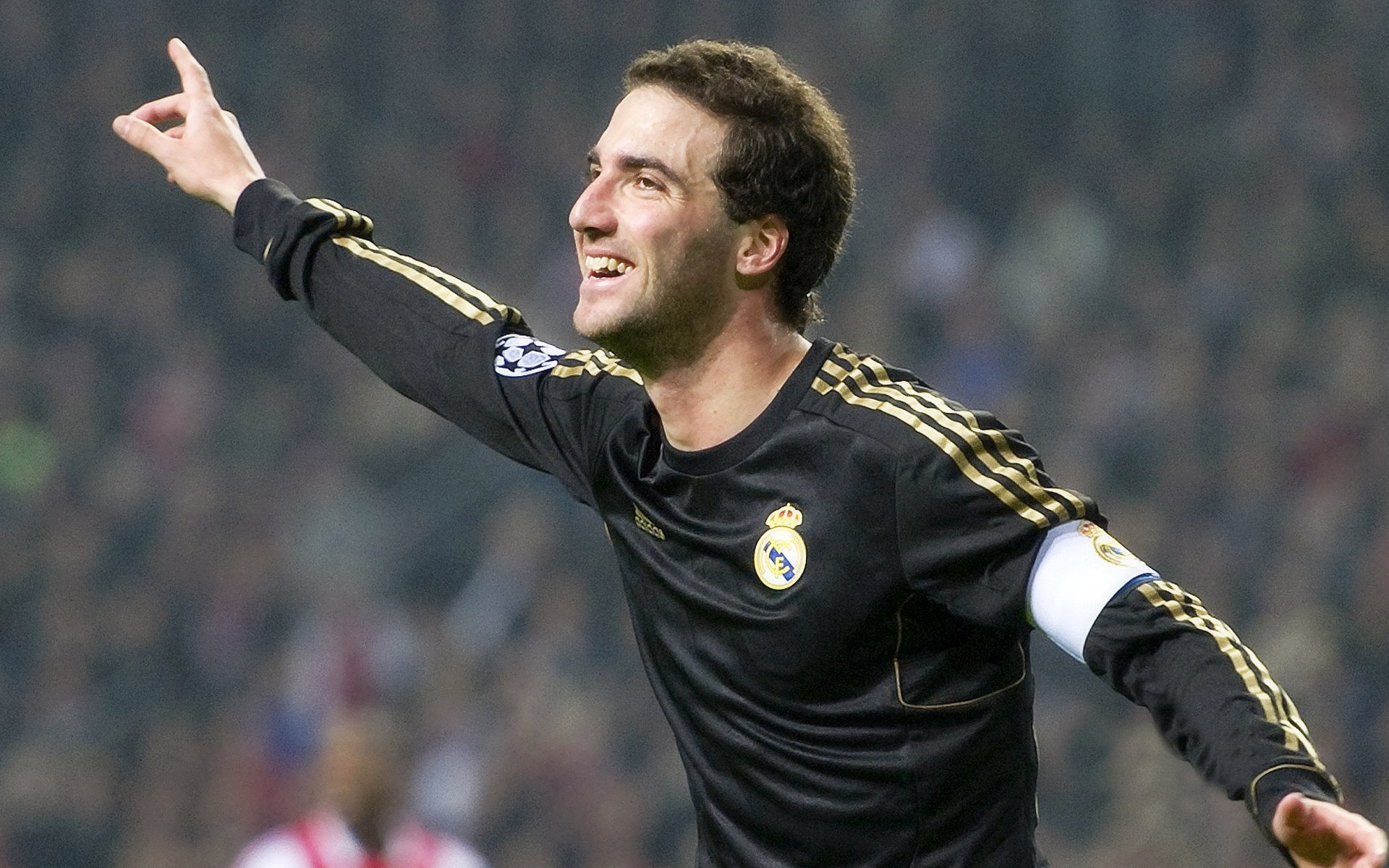 传统体育与电竞融合:新合作推动行业迈向多元化发展,传统体育与电竞的区别